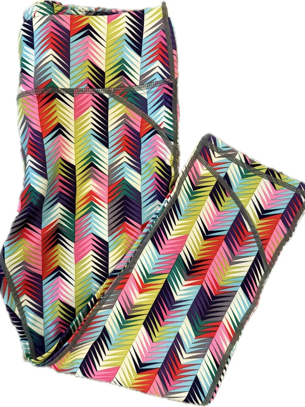 Fabletics Multicolor Chevron-Print Leggings - Picture 4 of 4
